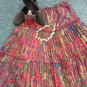 🌟Now $14 Was $19 Kelly & Diane Skirt.